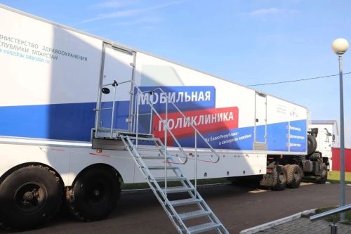 В Агрызском районе начала работу передвижная мобильная поликлиника