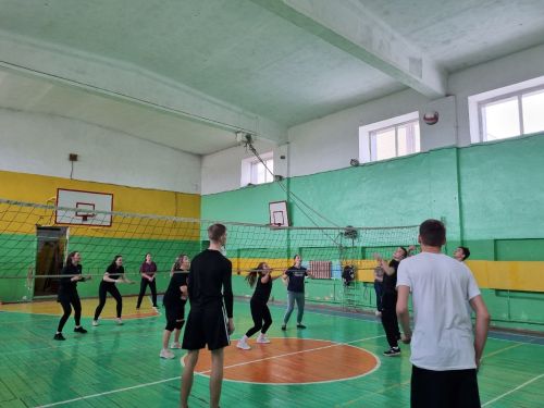 Әгерҗе районында исәптә торган 10 яшүсмергә җәмәгать тәрбиячеләре дөрес юлны сайларга ничек ярдәм итә