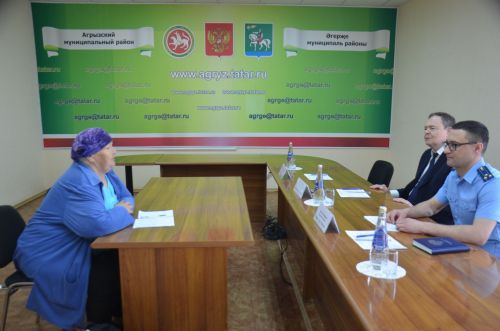Главный федеральный инспектор по РТ Виктор Демидов провел прием граждан в Агрызе