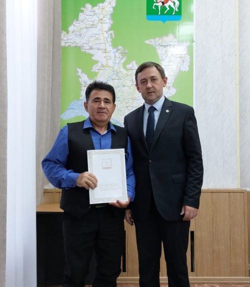 Район хакимиятендә тантаналы бүләкләү булды