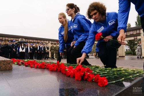 Казанские школьники, студенты и активные граждане объединились в участии антитеррористической акции