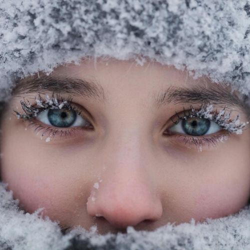 Татарстанлыларга көчле салкыннарда үтәлергә тиешле иминлек чаралары турында искәрттеләр