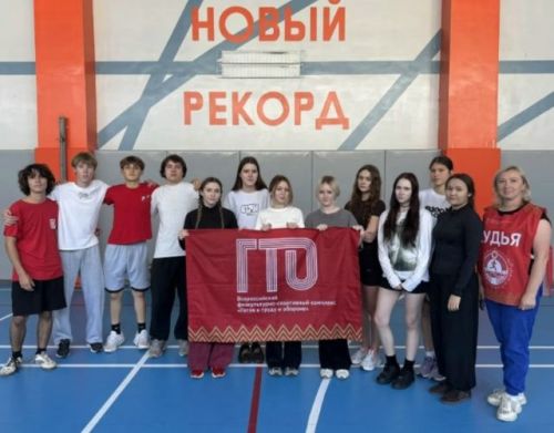 Школьника Агрыза успешно сдают ГТО