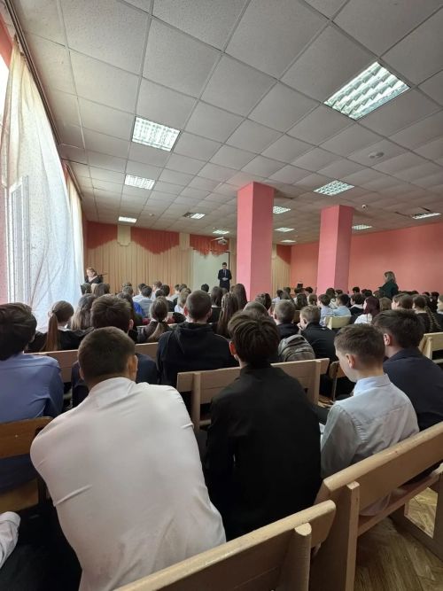 Помощник прокурора Агрызского района провел лекцию для школьников о правонарушениях несовершеннолетних