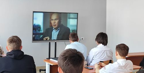В колледже транспортной инфраструктуры прошли кинопоказы в рамках профилактической работы