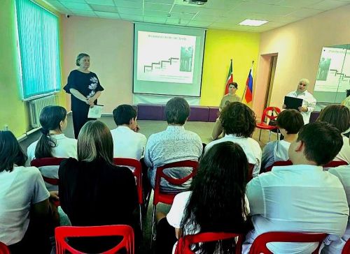 В подростковом клубе «Ровесник» прошла антинаркотическая беседа со школьниками
