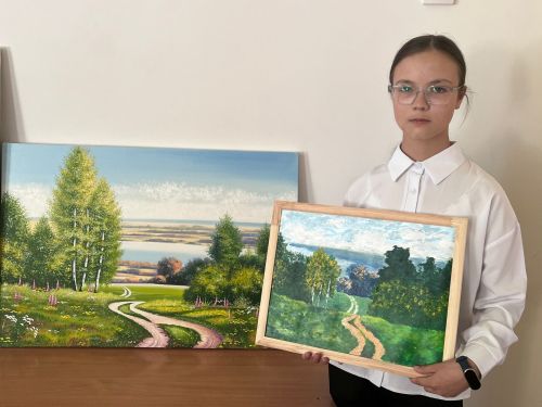 В Бимской школе прошла выставка творческих работ учащихся