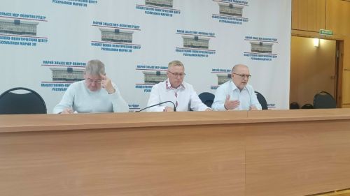 Эдуард Михайлов принял участие в летней сессии Всемарийского совета
