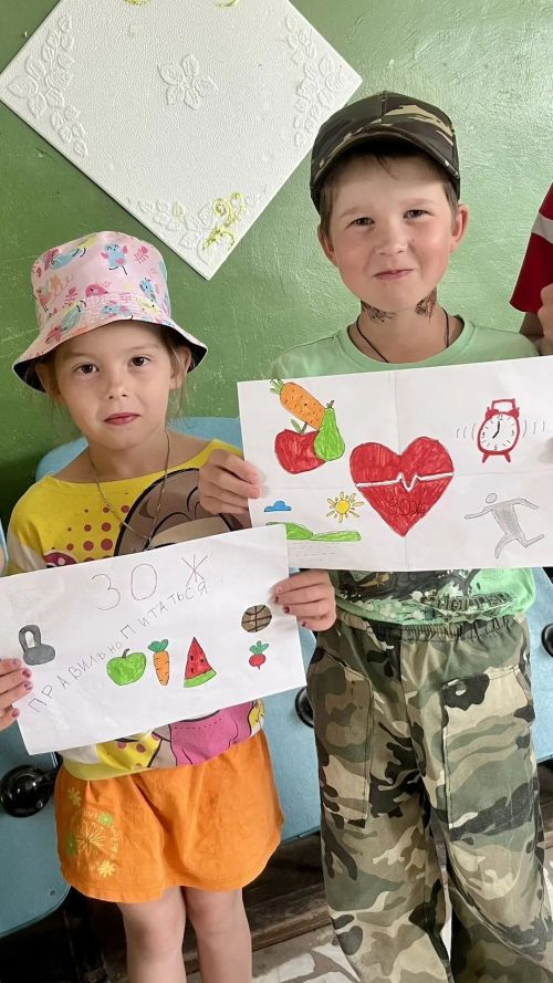 В Бимском сельском Доме культуры прошёл конкурс рисунков и плакатов «Дети против наркотиков»