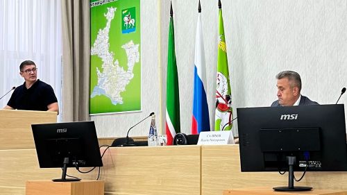 В Агрызе прошла рабочая встреча с коллективами предприятий ЖКХ