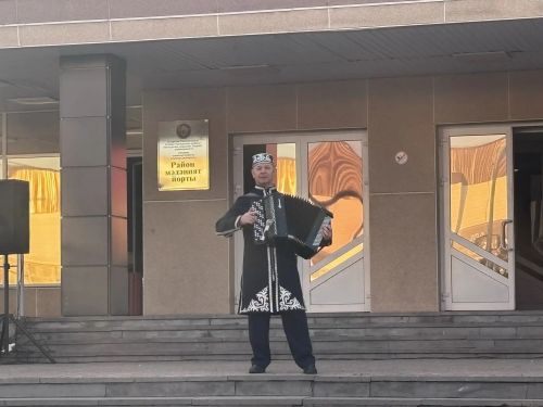 На площади РДК прошёл концерт ко Дню воссоединения с новыми регионами