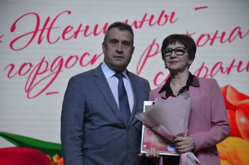 Концерт, посвященный 8 марта
