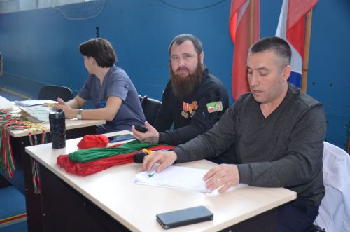 В Агрызе состоялись соревнования по национальной борьбе