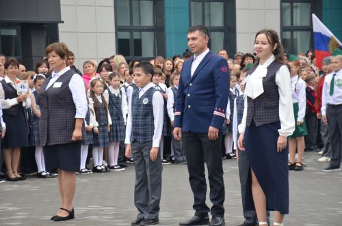 В Агрызе открылась новая гимназия №1 имени Асафа Абдрахманова