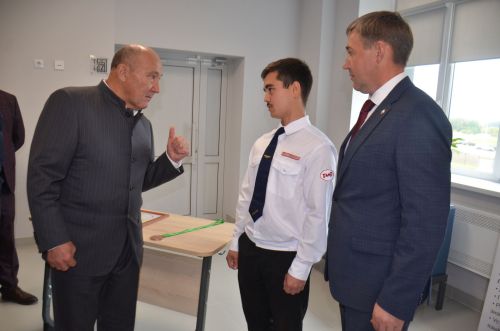 В Агрызе открылась новая гимназия №1 имени Асафа Абдрахманова