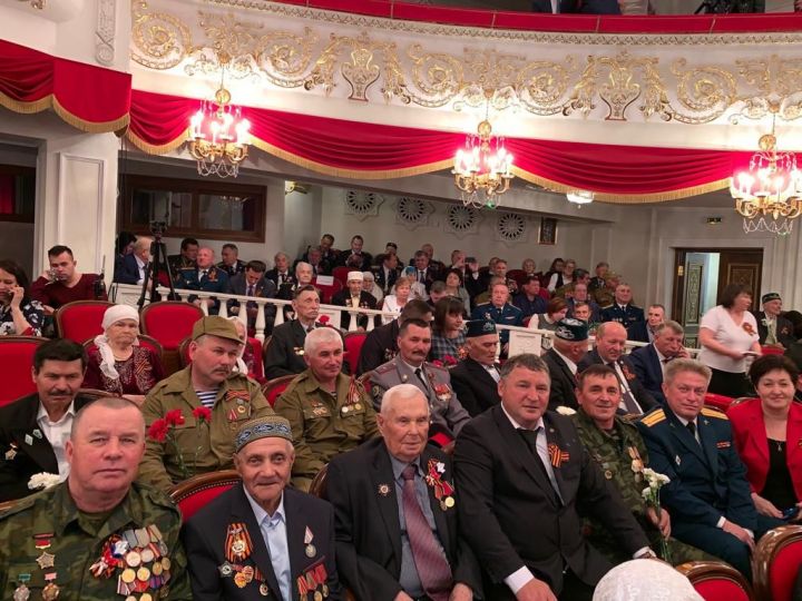 Ветераны Агрызского района встречаются с Президентом