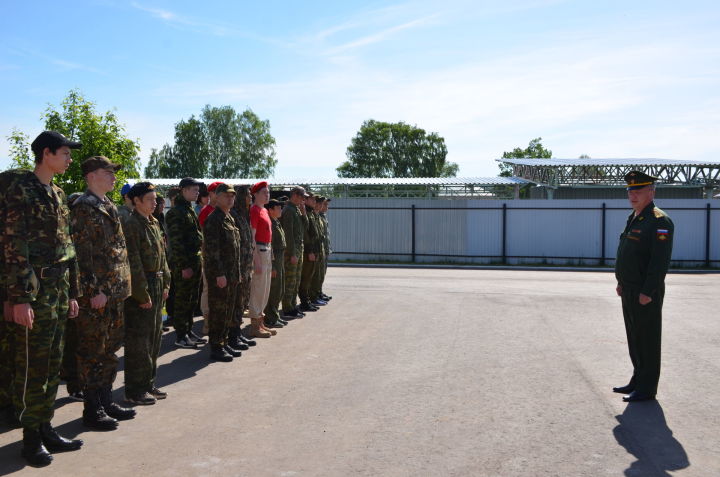 Татарстанцы могут направить свои вопросы, касающиеся призыва в армию на «горячую линию»