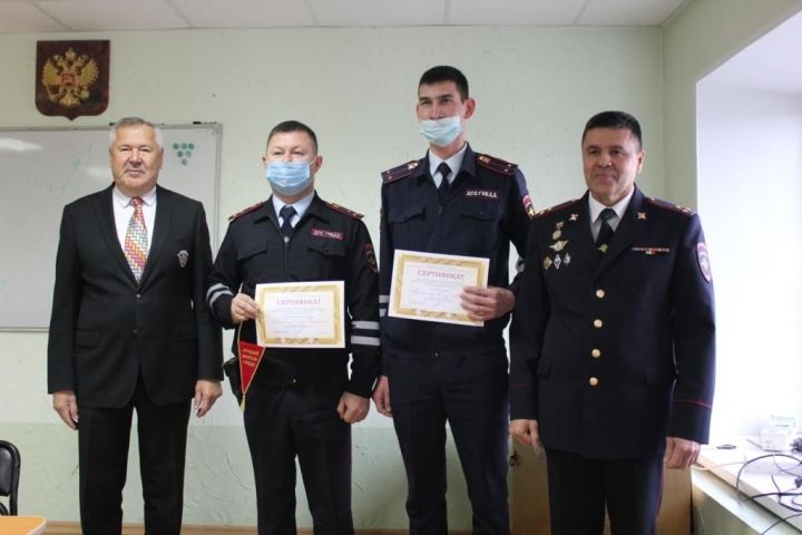 В Республике Татарстан наградили лучший экипаж ДПС