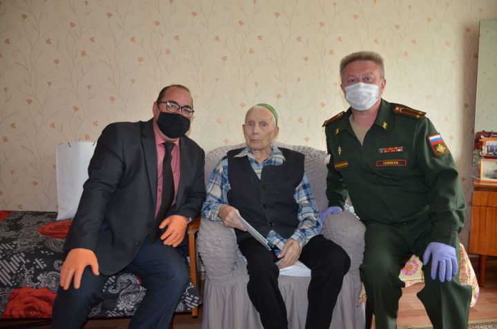 Скончался ветеран войны Хая Садретдинов