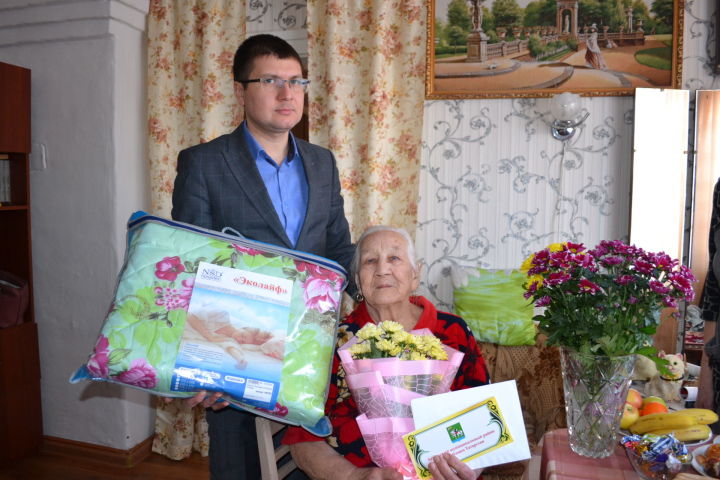 Жительница Агрыза встретила свой 90-летний юбилей