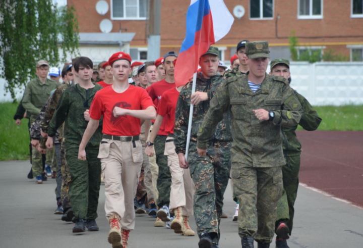 В Казани подростков от 16 лет будут готовить к военно-политической работе