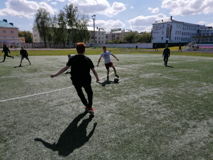 В Агрызе прошли соревнования по мини-футболу среди студентов колледжа