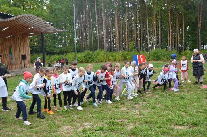 400 человек присоединились к «Кроссу Татарстана-2022» в Агрызе