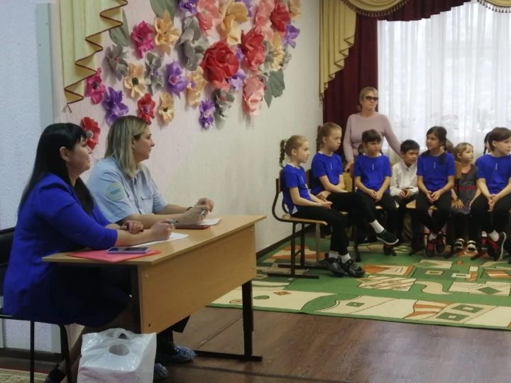 В приюте «Ласка» провели игру КВН «Знай и выполняй правила дорожного движения!»