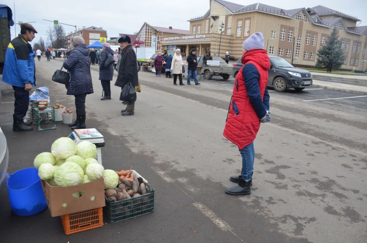 Әгерҗедә – бәйрәм ярминкәсе