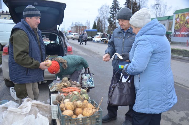 Әгерҗедә – бәйрәм ярминкәсе