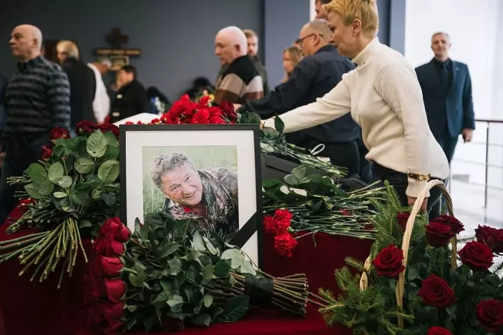«Его любили все»: близкие и коллеги вспоминали о Валерии Макарове