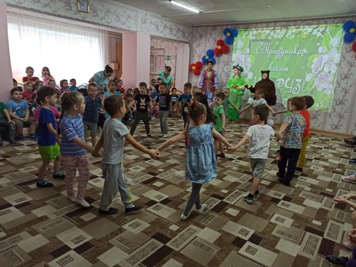 1нче санлы балалар бакчасында Нәүрүз узды