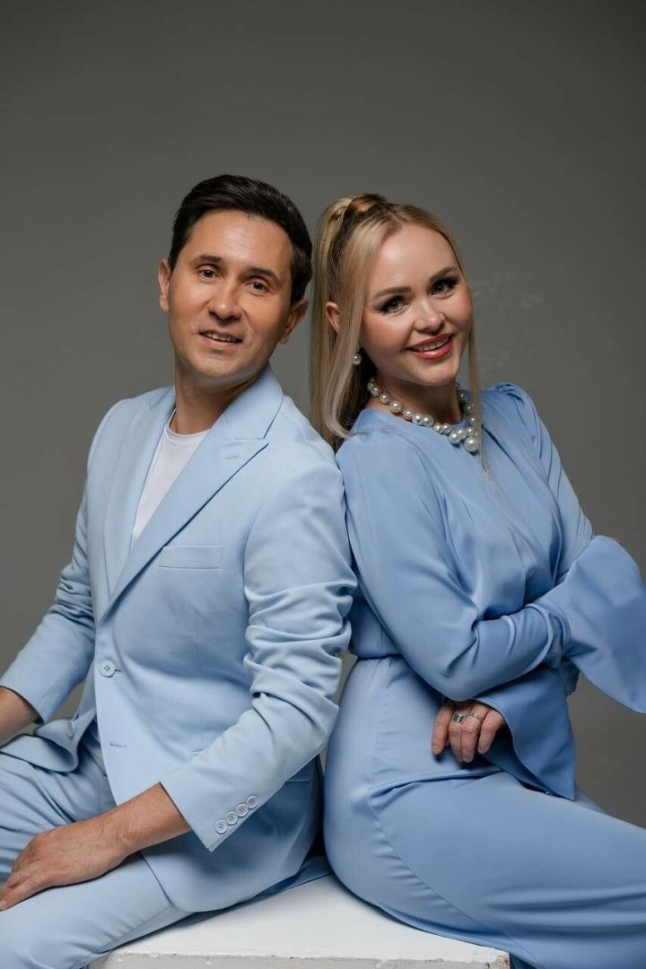 Булат Бәйрәмов хатынын елаткан: «Син бит җирдә минем өчен иң кадерле кеше..»