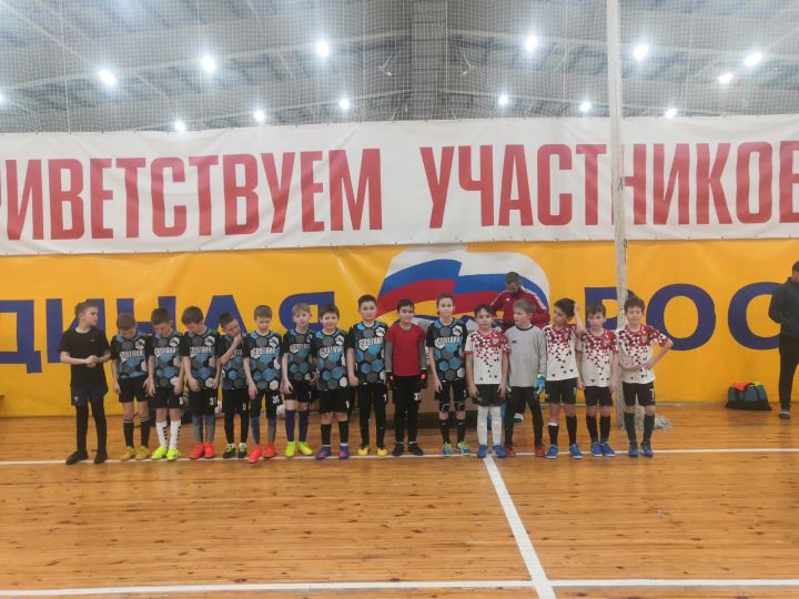 Агрызский «Спутник» приехал с победой из Елабуги