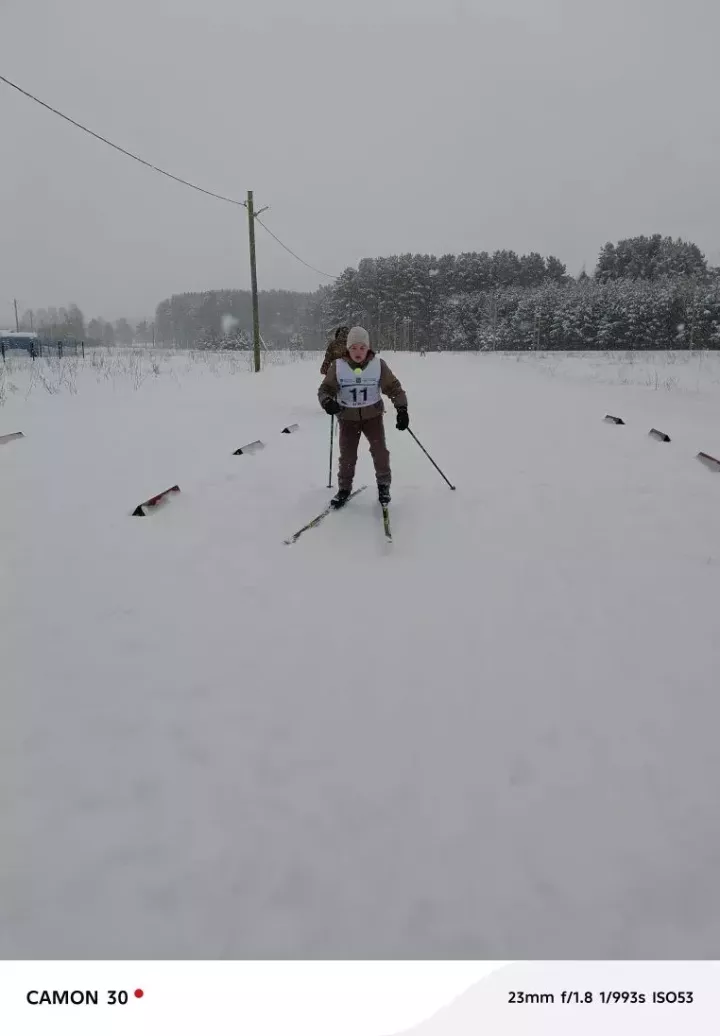 В Кулегаше проведены ежегодные соревнования на приз Деда Мороза среди учащихся 1-4 классов