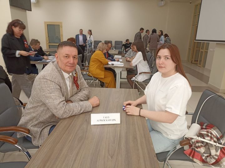 Главный врач Агрызской ЦРБ встретился с будущими врачами в КГМУ