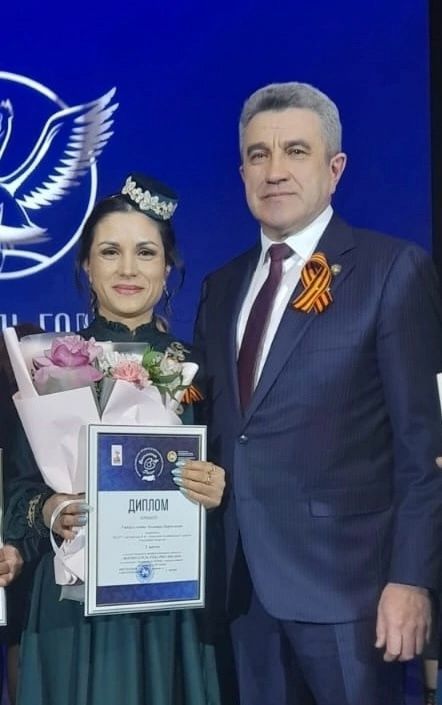 Республиканын иң яхшы татар теле тәрбиячеләренең берсе Әгерҗе шәһәренең 8нче балалар бакчасында эшли