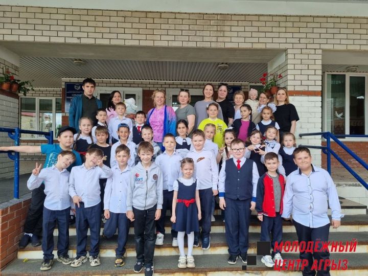 В школе №3 прошел яркий семейный квест от Молодёжного центра