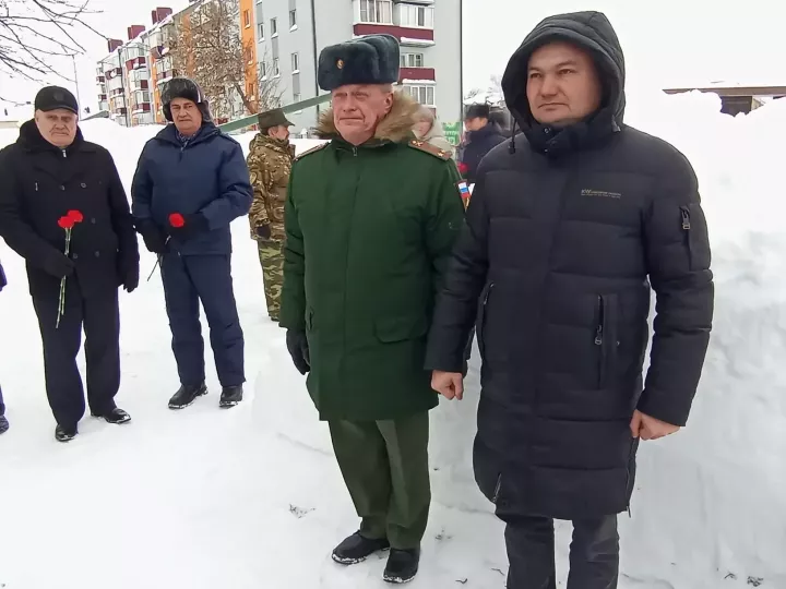 Әгерҗе районы әфганчылары Җиңү скверына  искә алу чарасына җыелды