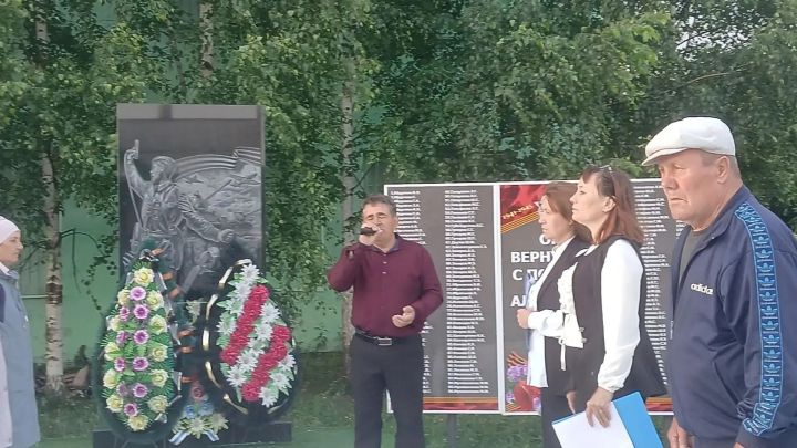 Девятерня авылында Хәтер һәм кайгы көне чарасы узды