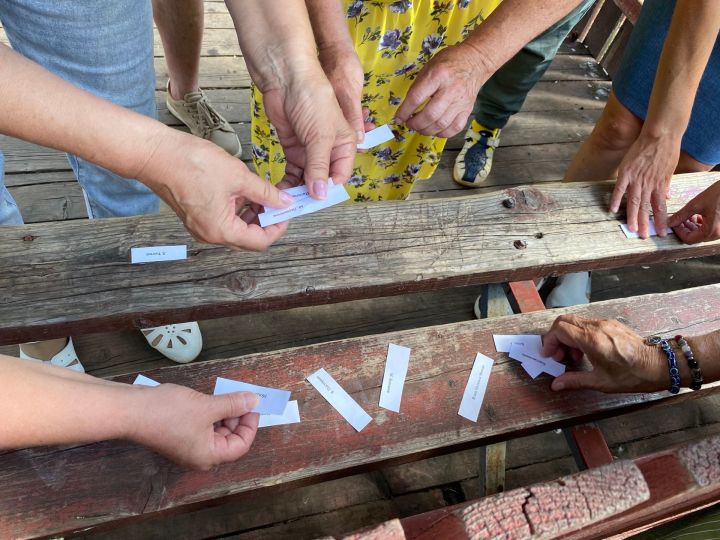 В парке «Яшьлек» запустили «Книжный экспресс»: выставка и викторины ко Дню железнодорожника